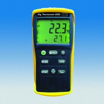 6002 Double Connection Digital Thermometer